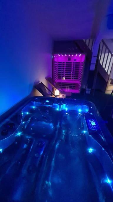 La Casa Cosy Love, Avec Jacuzzi Et Sauna Prives Palau-del-Vidre Extérieur photo