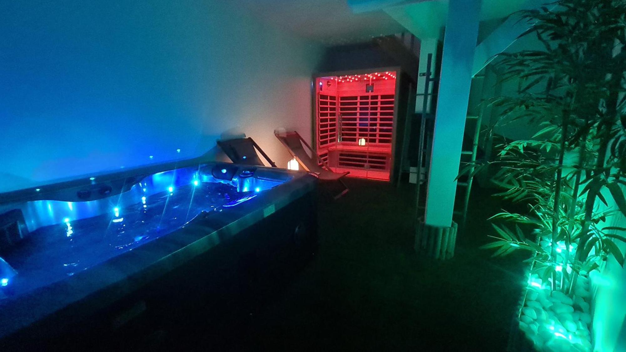La Casa Cosy Love, Avec Jacuzzi Et Sauna Prives Palau-del-Vidre Extérieur photo